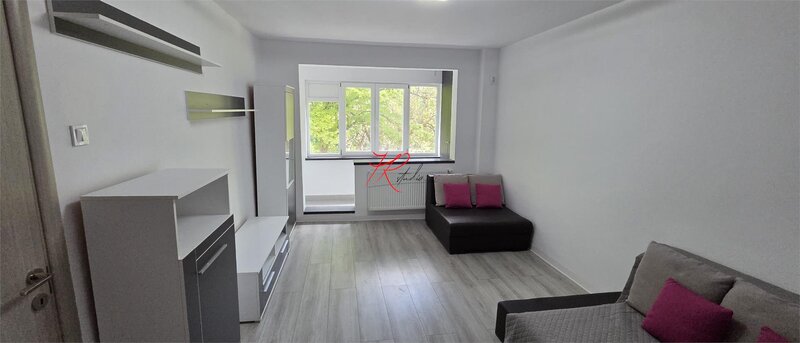 Teiul Doamnei, inchiriere apartament 2 camere.